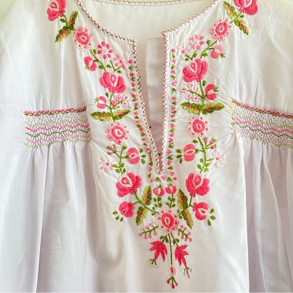 Vintage dress white with pink and green floral embroidery 🤍 - Picture 2 of 3